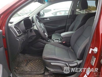 Zdjęcie 7 z 12 samochodu: 2019 HYUNDAI TUCSON SE VIN:KM8J2CA47KU957072 - miniatura