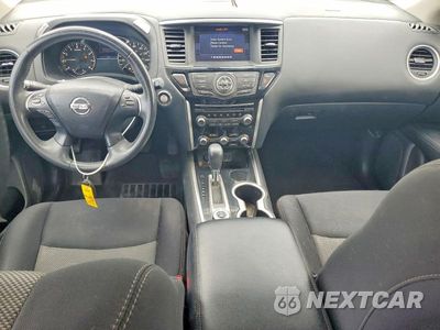Zdjęcie 8 z 14 samochodu: 2018 NISSAN PATHFINDER SV VIN:5N1DR2MM6JC604504 - miniatura