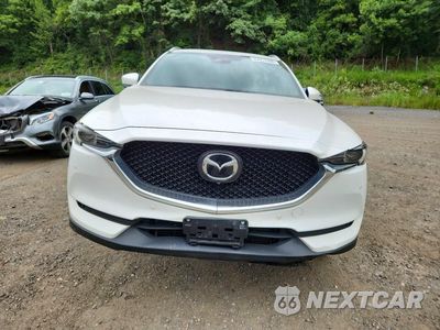 Piąte zdjęcie samochodu w środku: 2021 MAZDA CX-5 SIGNATURE VIN:JM3KFBEY1M0336027 - miniatura