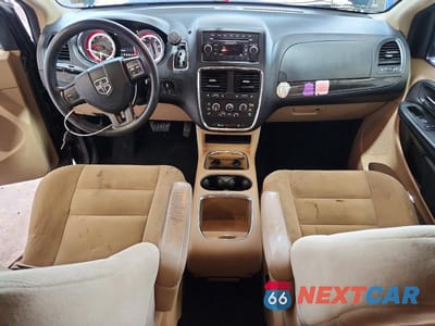 Zdjęcie 8 z 13 samochodu: 2016 DODGE GRAND CARAVAN SXT VIN:2C4RDGCG9GR313495 - miniatura