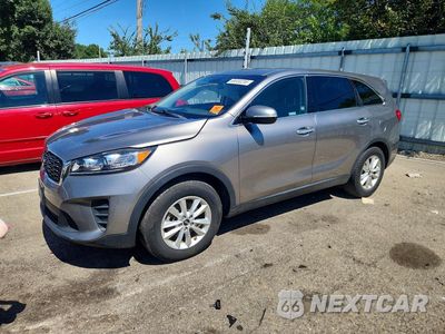 2019 KIA SORENTO L 5XYPG4A30KG541573 - główne zdjęcie licytacji z USA - miniatura
