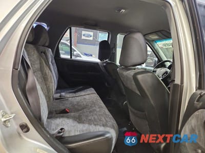Zdjęcie 11 z 13 samochodu: 2002 HONDA CR-V VIN:JHLRD68422C021023 - miniatura