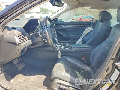 Zdjęcie 7 z 12 samochodu: 2018 HONDA ACCORD TOURING VIN:1HGCV1F96JA003458 - miniatura
