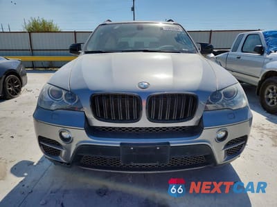 Piąte zdjęcie samochodu w środku: 2013 BMW X5 XDRIVE50I VIN:5UXZV8C51D0C16672 - miniatura