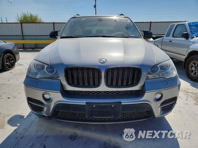 Piąte zdjęcie samochodu w środku: 2013 BMW X5 XDRIVE50I VIN:5UXZV8C51D0C16672 - miniatura