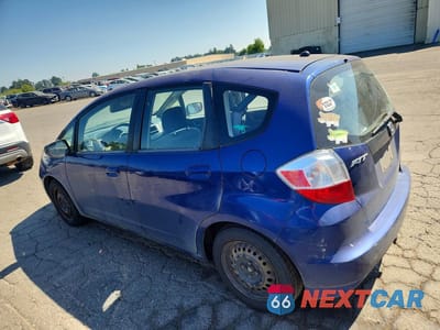 Drugie zdjęcie samochodu z przodu: 2013 HONDA FIT VIN:JHMGE8H34DC017397 - miniatura