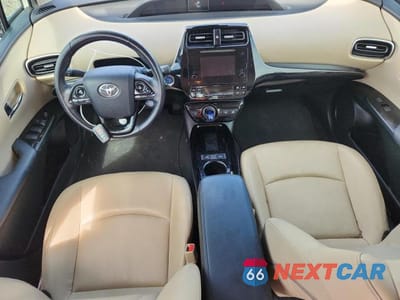 Zdjęcie 8 z 12 samochodu: 2019 TOYOTA PRIUS XLE VIN:JTDKARFU4K3087004 - miniatura
