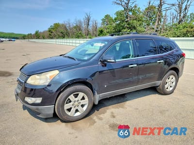 2010 CHEVROLET TRAVERSE LT 1GNLVGED4AS145347 - główne zdjęcie licytacji z USA - miniatura