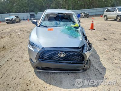 Piąte zdjęcie samochodu w środku: 2023 TOYOTA COROLLA CROSS L VIN:7MUAAAAGXPV064045 - miniatura