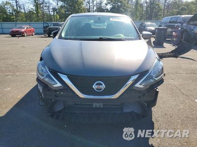 Piąte zdjęcie samochodu w środku: 2017 NISSAN SENTRA S VIN:3N1AB7AP1HY222070 - miniatura