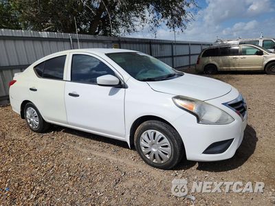 Czwarte zdjęcie samochodu z boku: 2016 NISSAN VERSA 1.6 S PLUS VIN:3N1CN7AP6GL824362 - miniatura