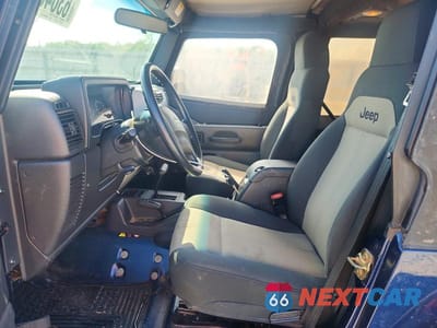 Zdjęcie 7 z 12 samochodu: 2004 JEEP WRANGLER X VIN:1J4FA39S94P798017 - miniatura