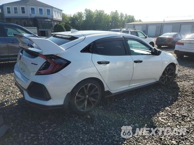 Trzecie zdjęcie samochodu z tyłu: 2018 HONDA CIVIC SPORT VIN:SHHFK7G48JU201927 - miniatura