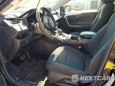 Zdjęcie 7 z 13 samochodu: 2019 TOYOTA RAV4 LE VIN:2T3F1RFV4KC052357 - miniatura
