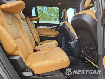 Zdjęcie 11 z 13 samochodu: 2018 VOLVO XC90 T6 VIN:YV4A22PK6J1335046 - miniatura