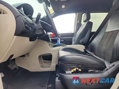 Zdjęcie 7 z 13 samochodu: 2020 DODGE GRAND CARAVAN SXT VIN:2C4RDGCG1LR169029 - miniatura