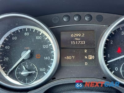Zdjęcie 8 z 10 samochodu: 2010 MERCEDES-BENZ GL 450 4MATIC VIN:4JGBF7BE7AA612986 - miniatura