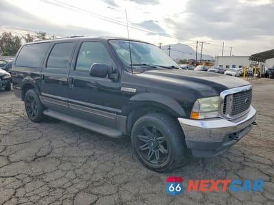 Czwarte zdjęcie samochodu z boku: 2002 FORD EXCURSION XLT VIN:1FMNU40L72EC62062 - miniatura