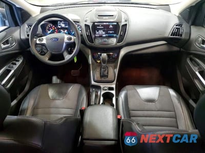 Zdjęcie 8 z 13 samochodu: 2015 FORD ESCAPE SE VIN:1FMCU9G98FUA56517 - miniatura