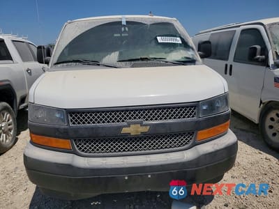 Piąte zdjęcie samochodu w środku: 2023 CHEVROLET EXPRESS G2500 VIN:1GCWGAFP3P1242804 - miniatura