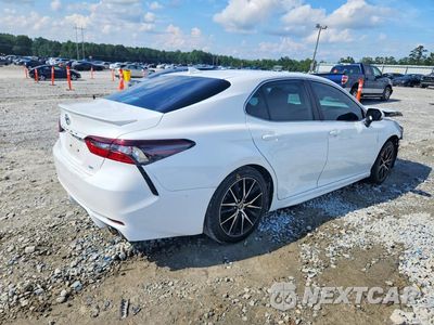 Trzecie zdjęcie samochodu z tyłu: 2024 TOYOTA CAMRY SE VIN:4T1T11AK6RU895592 - miniatura