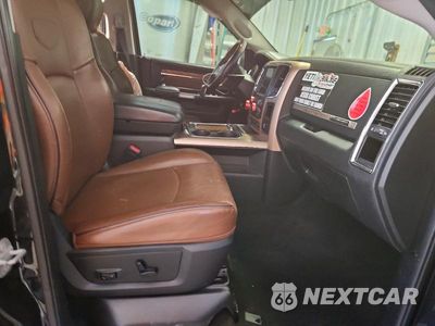 Zdjęcie 7 z 13 samochodu: 2015 RAM 1500 LONGHORN VIN:1C6RR7PT5FS728682 - miniatura