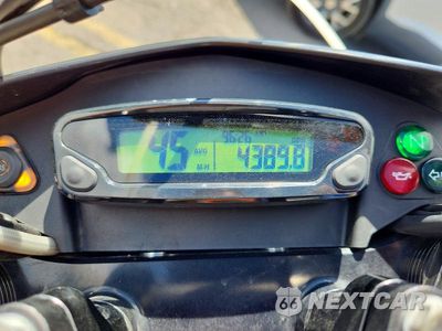 Zdjęcie 7 z 9 samochodu: 2024 KTM 690 SMC R VIN:VBKLSV403RM762760 - miniatura