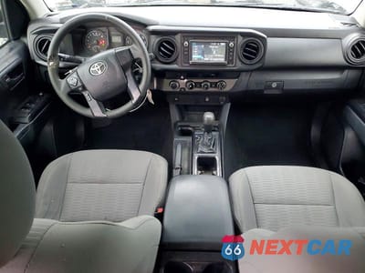 Zdjęcie 8 z 12 samochodu: 2017 TOYOTA TACOMA SR V6 VIN:5TFCZ5AN2HX055160 - miniatura