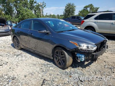 Czwarte zdjęcie samochodu z boku: 2020 KIA FORTE GT LINE VIN:3KPF34AD9LE141865 - miniatura