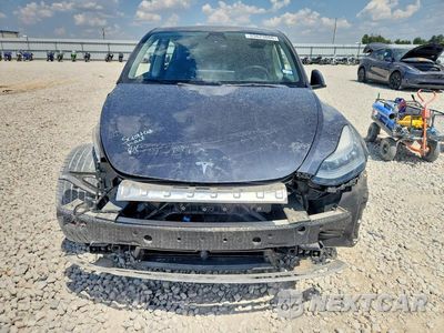 Piąte zdjęcie samochodu w środku: 2022 TESLA MODEL Y VIN:7SAYGDEE6NA004606 - miniatura