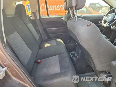 Zdjęcie 10 z 12 samochodu: 2016 JEEP COMPASS SPORT VIN:1C4NJDBB9GD646276 - miniatura