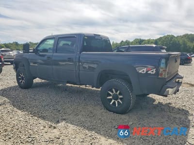Drugie zdjęcie samochodu z przodu: 2004 GMC SIERRA K2500 HEAVY DUTY VIN:1GTHK23294F213375 - miniatura