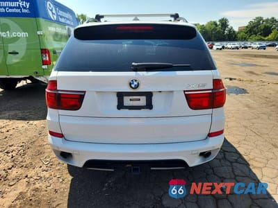 Zdjęcie 6 z 12 samochodu: 2012 BMW X5 XDRIVE35D VIN:5UXZW0C57CL663709 - miniatura