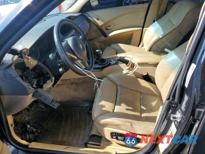 Zdjęcie 7 z 12 samochodu: 2007 BMW 530 XI VIN:WBANF73587CU21863 - miniatura