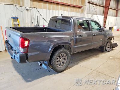 Trzecie zdjęcie samochodu z tyłu: 2019 TOYOTA TACOMA SR5 V6 VIN:3TMCZ5AN8KM239497 - miniatura