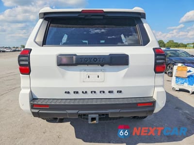 Zdjęcie 6 z 12 samochodu: 2025 TOYOTA 4RUNNER TRD OFF-ROAD PREMIUM VIN:JTEVA5BR3S5000426 - miniatura