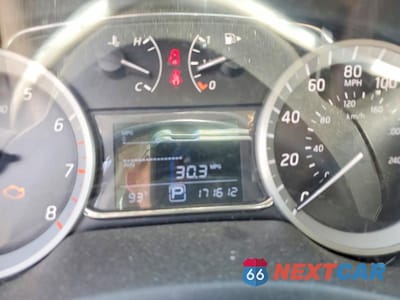 Zdjęcie 9 z 12 samochodu: 2014 NISSAN SENTRA SR VIN:3N1AB7AP4EY288382 - miniatura