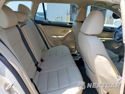 Zdjęcie 10 z 12 samochodu: 2014 VOLKSWAGEN JETTA TDI VIN:3VWPL7AJ5EM622813 - miniatura