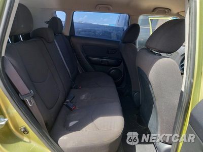 Zdjęcie 10 z 12 samochodu: 2012 KIA SOUL BASE VIN:KNDJT2A59C7439243 - miniatura