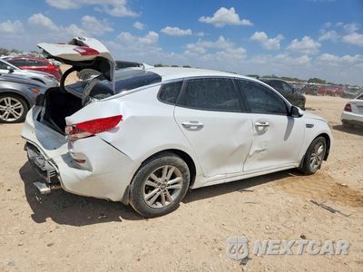 Trzecie zdjęcie samochodu z tyłu: 2019 KIA OPTIMA LX VIN:5XXGT4L35KG329426 - miniatura