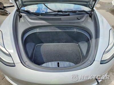 Zdjęcie 11 z 13 samochodu: 2018 TESLA MODEL 3 VIN:5YJ3E1EB5JF083393 - miniatura