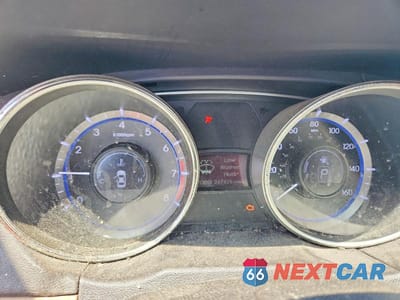 Zdjęcie 9 z 12 samochodu: 2011 HYUNDAI SONATA GLS VIN:5NPEB4AC6BH023871 - miniatura