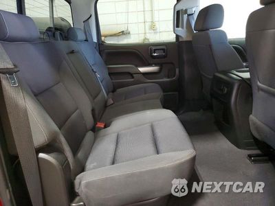 Zdjęcie 10 z 13 samochodu: 2018 CHEVROLET SILVERADO K1500 LT VIN:3GCUKREC3JG544539 - miniatura