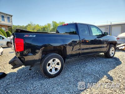Trzecie zdjęcie samochodu z tyłu: 2016 CHEVROLET SILVERADO K1500 LT VIN:1GCVKREC2GZ416936 - miniatura