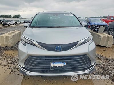 Piąte zdjęcie samochodu w środku: 2021 TOYOTA SIENNA XLE VIN:5TDJSKFC5MS007847 - miniatura