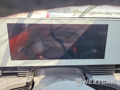 Zdjęcie 9 z 13 samochodu: 2023 HYUNDAI IONIQ 5 SE VIN:KM8KM4AE1PU136585 - miniatura