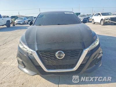 Piąte zdjęcie samochodu w środku: 2021 NISSAN ALTIMA SV VIN:1N4BL4DV4MN384554 - miniatura