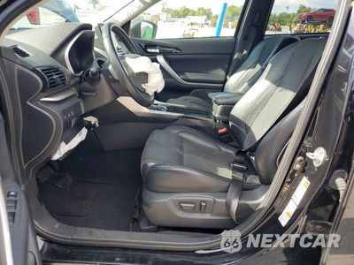 Zdjęcie 7 z 14 samochodu: 2023 MITSUBISHI ECLIPSE CROSS SE VIN:JA4ATWAA2PZ003133 - miniatura