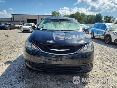 Piąte zdjęcie samochodu w środku: 2017 CHRYSLER PACIFICA TOURING VIN:2C4RC1DG8HR634072 - miniatura