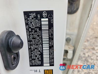 Zdjęcie 12 z 12 samochodu: 2021 TOYOTA PRIUS LE VIN:JTDKAMFU3M3140393 - miniatura